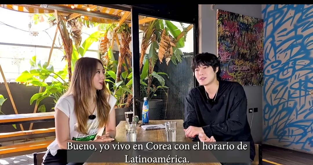 KatyKHJL's tweet photo. The interview that Jinni did to Kim Hyun Joong 😍💚👽💚

HJ, so Handsome 😘💚

🔶https://t.co/nVfdp3dCaN

#KIMHYUNJOONG
#김현중
#金賢重
#キム・ヒョンジュン
#Filament https://t.co/fqVm7Ze78l