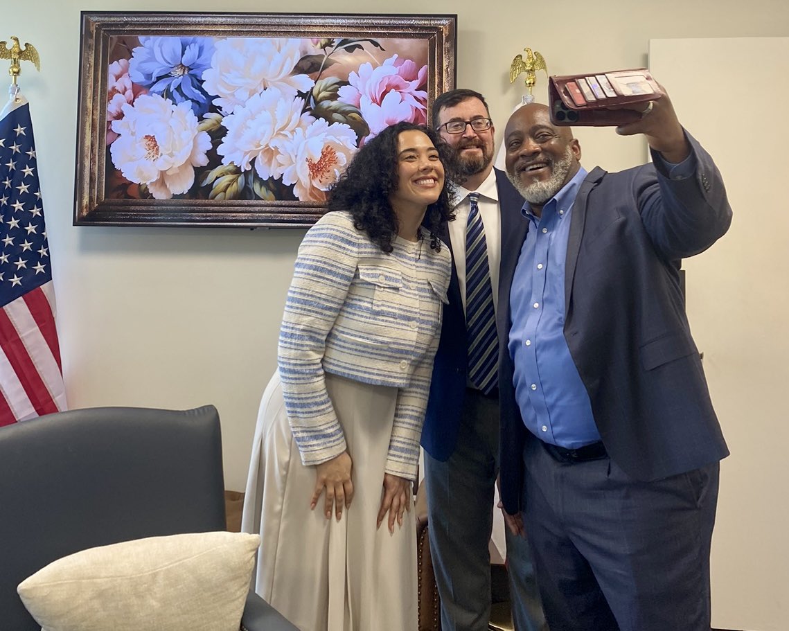 Neil Volz (@volzie) on Twitter photo Grateful to be hanging out with leaders I admire like <a href="/desmondmeade/">Desmond Meade</a> and <a href="/AlexisMCalatayu/">Alexis Calatayud</a>, who are working hard to make lives better in Florida. <a href="/FLRightsRestore/">Florida Rights Restoration Coalition</a>
AND…..the second-chance employment bill passed it’s final house committee today - next stop the House floor! Grateful to be hanging out with leaders I admire like <a href="/desmondmeade/">Desmond Meade</a> and <a href="/AlexisMCalatayu/">Alexis Calatayud</a>, who are working hard to make lives better in Florida. <a href="/FLRightsRestore/">Florida Rights Restoration Coalition</a>
AND…..the second-chance employment bill passed it’s final house committee today - next stop the House floor!