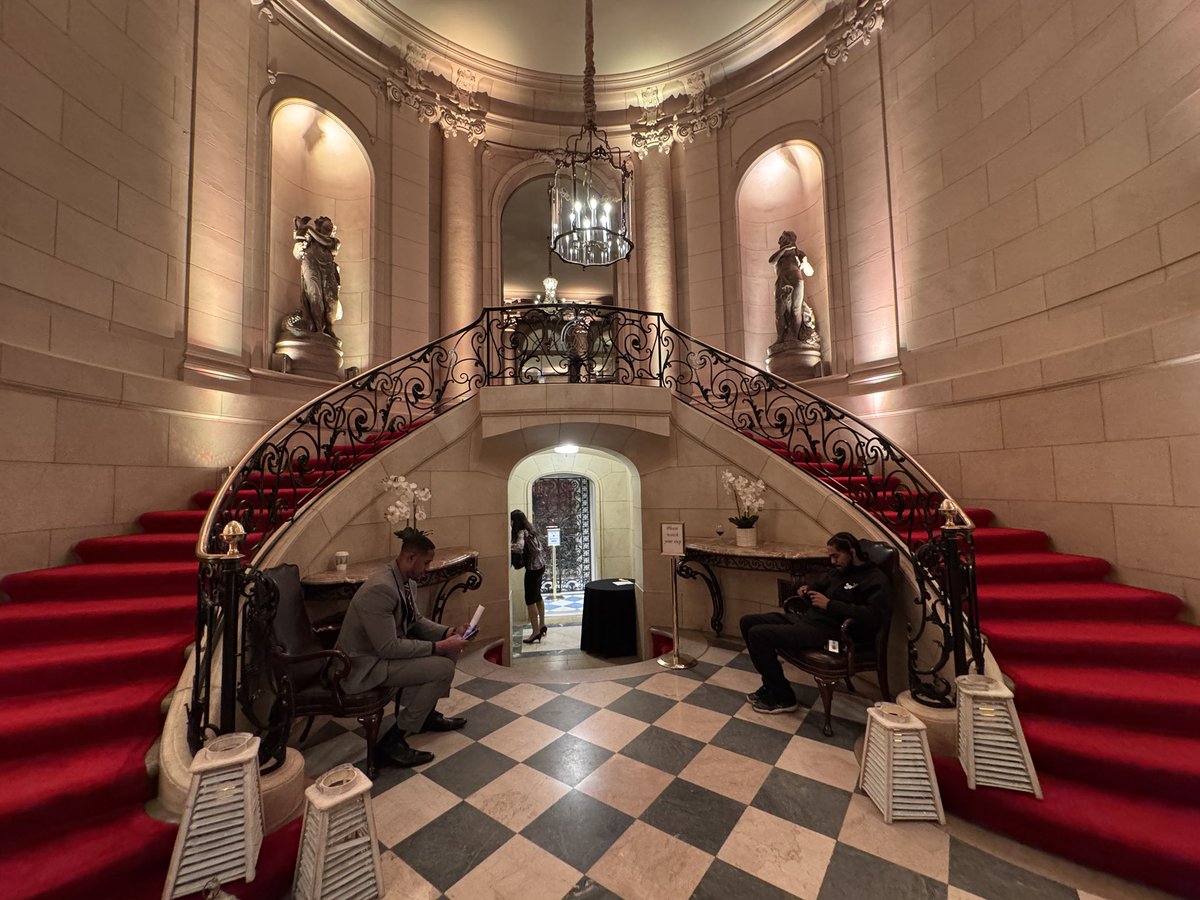 foresth915's tweet image. 今年のSatelliteもなかなかのリセプション達で特にSpaceXのディープな日本バーのVIPパーティが飛び抜けていた

Satellite2025 reception!

#satellite #washingtondc #2025 #receptions