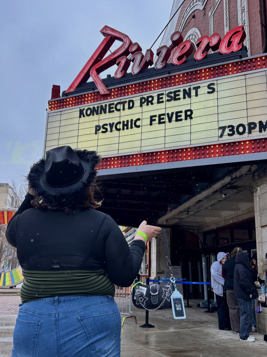 biniesbestie's tweet photo. cowgirl latinas for tsurugi ! ── .✦
#PCF_1st_USTOUR #PCFinChicago @psyfe_official https://t.co/KqEtvrfB7M