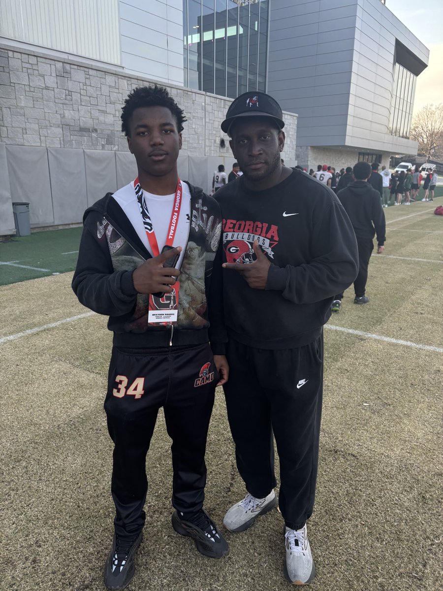 Brayden Rogers (@braydenrogers26) on Twitter photo Had a great experience on a visit at the University Of Georgia <a href="/Coach_TRob/">Travaris Robinson</a> <a href="/WoodlandFBRec/">Woodland (Stockbridge) Wolfpack Football</a> <a href="/RecruitGeorgia/">Recruit Georgia</a> <a href="/UGAAthletics/">Georgia Bulldogs</a> Had a great experience on a visit at the University Of Georgia <a href="/Coach_TRob/">Travaris Robinson</a> <a href="/WoodlandFBRec/">Woodland (Stockbridge) Wolfpack Football</a> <a href="/RecruitGeorgia/">Recruit Georgia</a> <a href="/UGAAthletics/">Georgia Bulldogs</a>