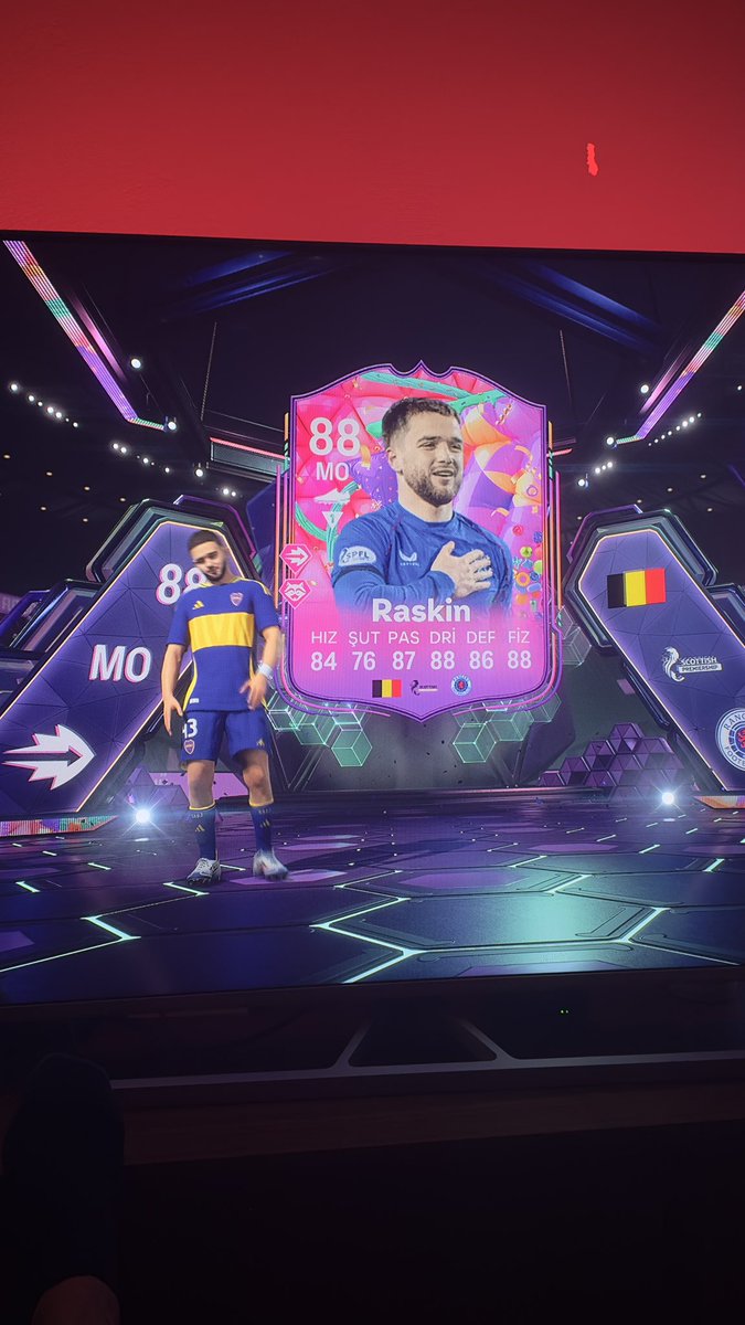 kafa dagitayim diye ultimate team’e girmisimdir