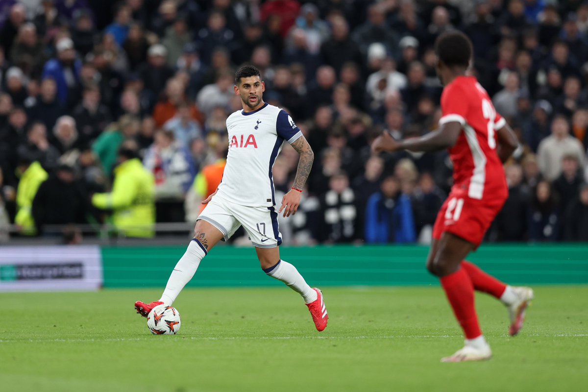 CutiRomero2's tweet photo. What a night @SpursOfficial 
To the next round 
Todos juntos 🤍 https://t.co/eYAN5iLOYh