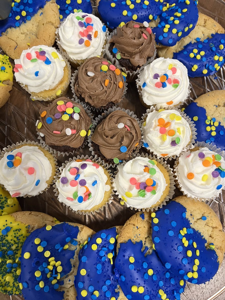 Michelle D. Young tweet media