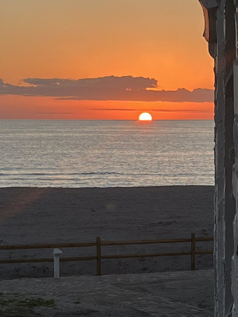 beansipFPS's tweet image. Cheers to the 50 of you that follow me !