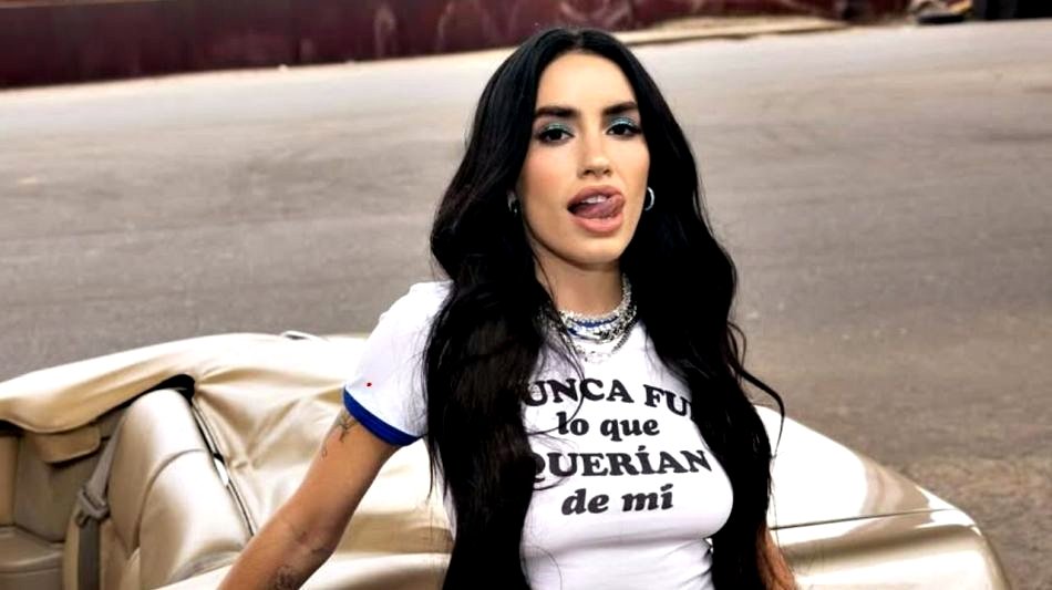 No aparecieron por Kim.
No aparecieron por Bahía Blanca.
Solo aparecen cuando hay sobre💰

Nadie es kirchnerista gratis.