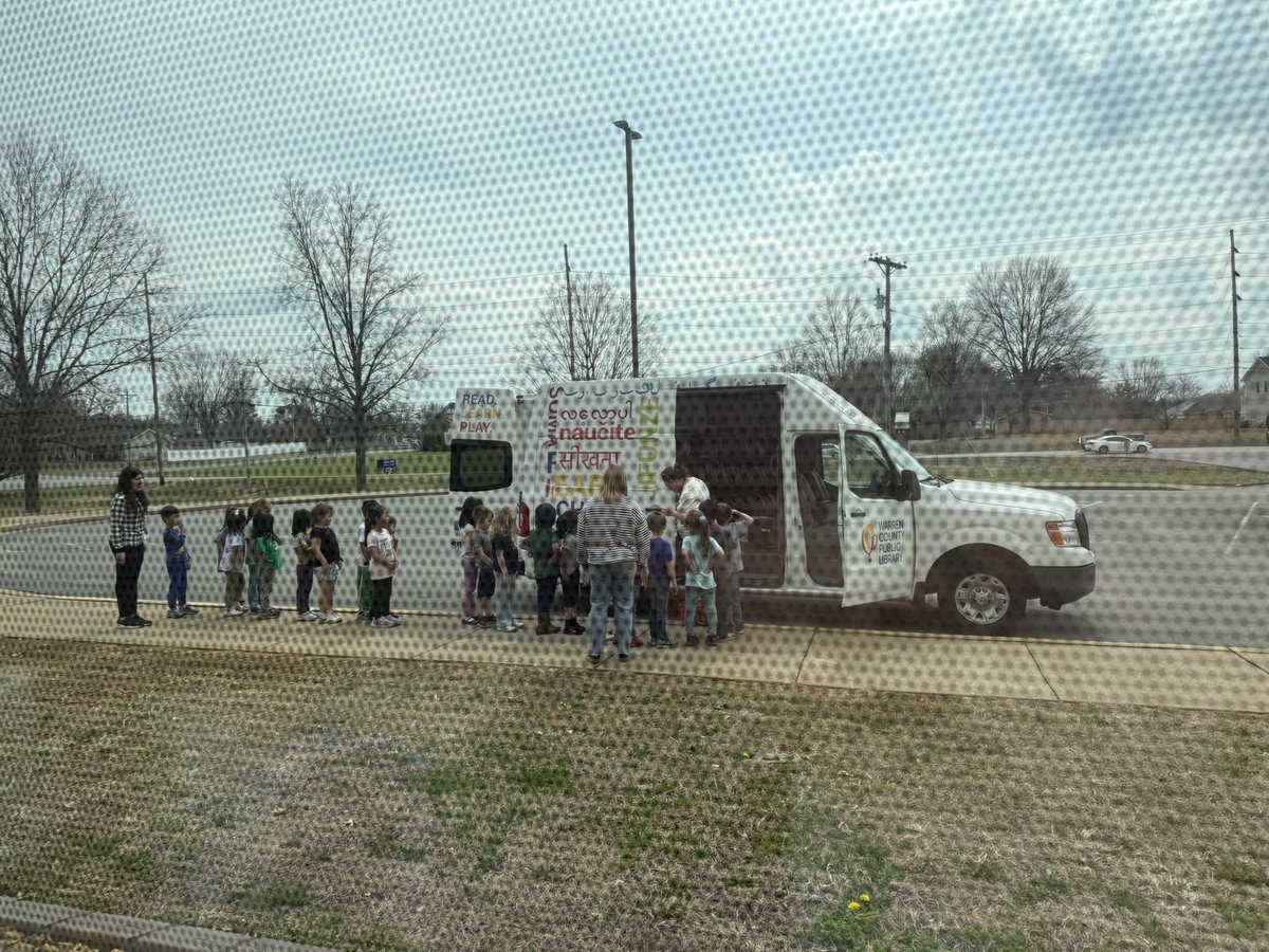 Natcher Library (@natcherlibrary) on Twitter photo Another big thanks to <a href="/warrencountypl/">Warren County Public Library</a> for bringing the bookmobile to visit <a href="/NatcherElem/">Natcher Elementary</a> today! So thankful to have such an amazing public library to partner with! Another big thanks to <a href="/warrencountypl/">Warren County Public Library</a> for bringing the bookmobile to visit <a href="/NatcherElem/">Natcher Elementary</a> today! So thankful to have such an amazing public library to partner with!