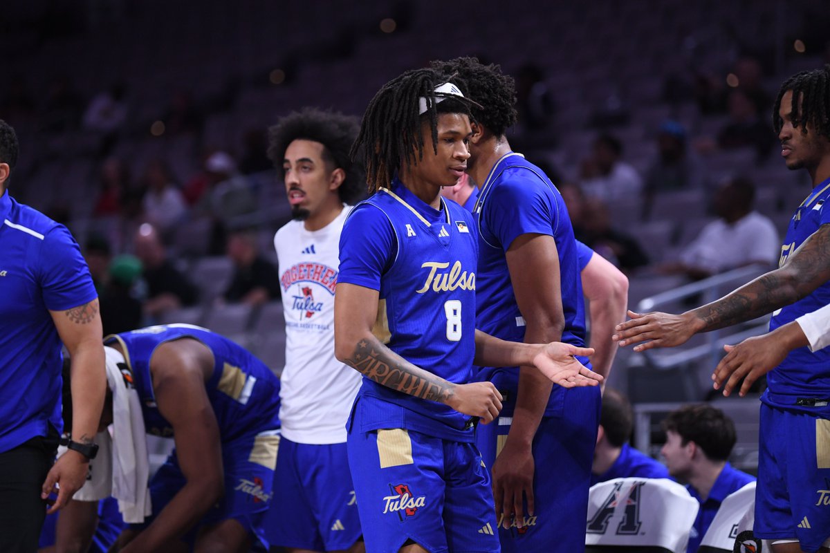 Timeout, Owls! 

Archie scores four straight, and the Temple lead is down to four! 

H2 | 12:15 | Tulsa 50, Temple 54

#ReignCane🌀🏀