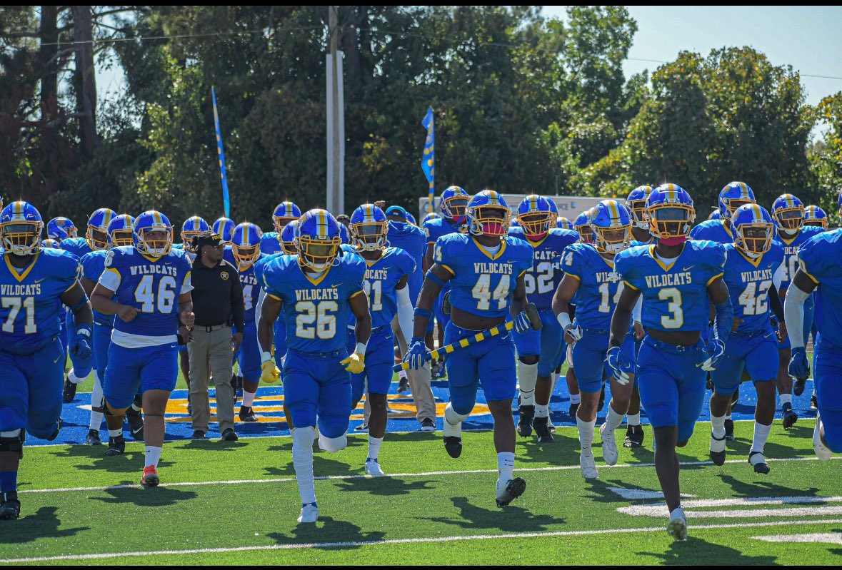 After a Great Conversation with <a href="/CoachWatson8/">Marlon A. Watson ΦΒΣ</a>  I am blessed to Receive an offer from Fort Valley State !!💙💛 <a href="/_CoachBWilliams/">Brandon Williams</a>