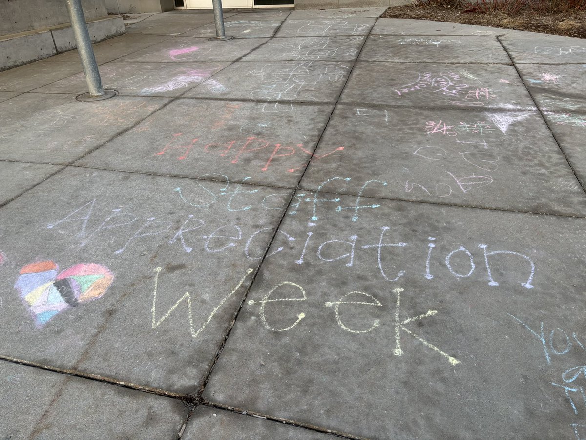 Sunset Hills (@sunsethills66) on Twitter photo Thank you to our WONDERFUL Community Club for all they did for our teachers and staff during Staff Appreciation Week! <a href="/Westside66/">Westside Community Schools</a> Thank you to our WONDERFUL Community Club for all they did for our teachers and staff during Staff Appreciation Week! <a href="/Westside66/">Westside Community Schools</a>