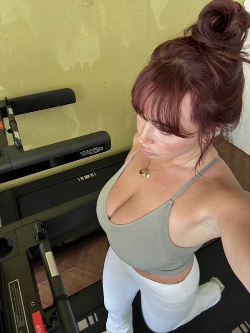 2 pic. Gym https://t.co/xM05rX8Vqs