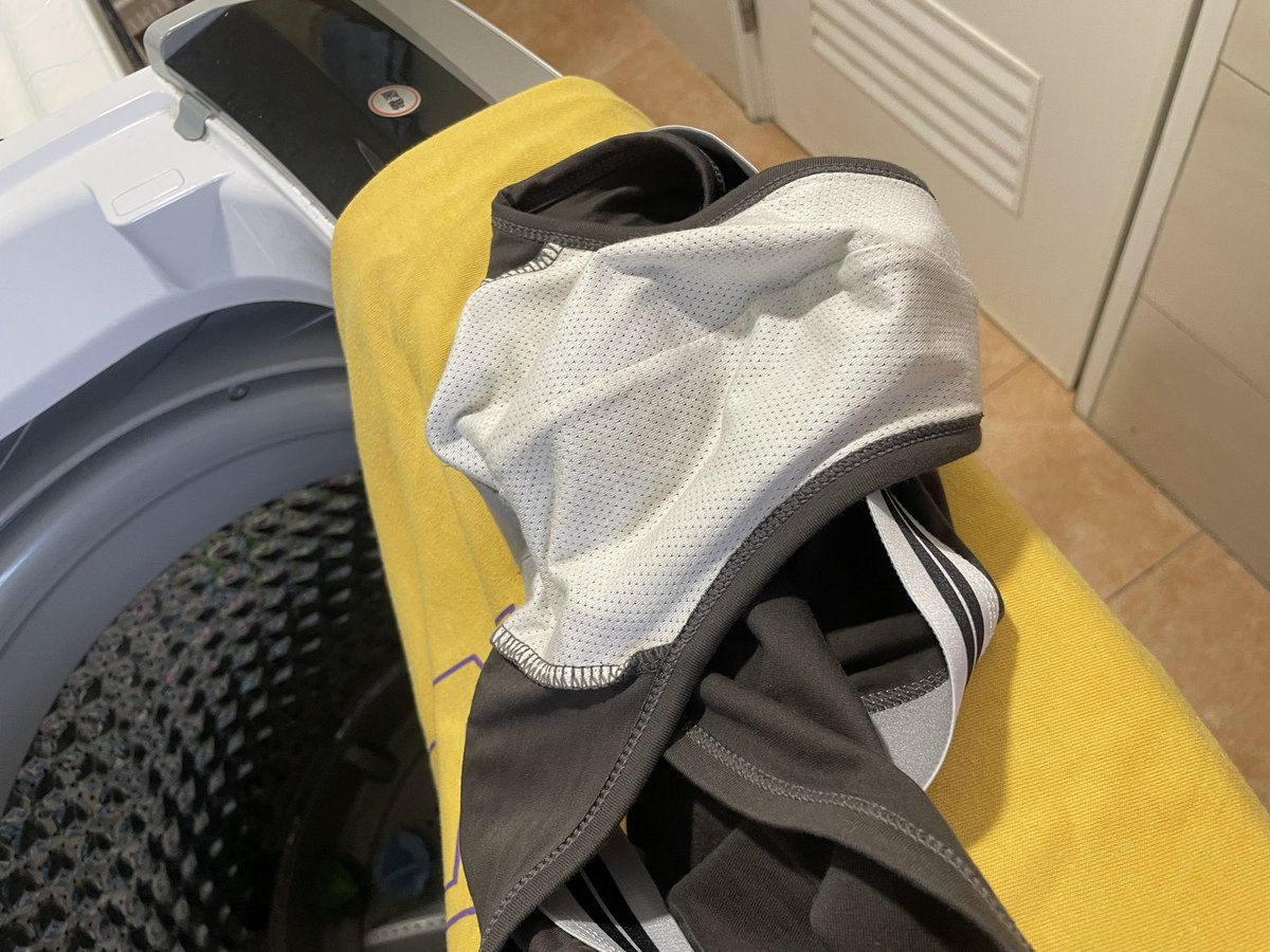 內褲控 (@shizga101010) on Twitter photo 