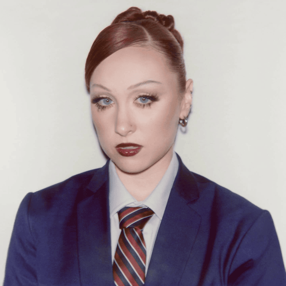 TheGrammyGuru's tweet image. "The Giver" by Chappell Roan will be eligible for Best Country Solo Performance and Best Country Song at the 2026 #GRAMMYs.
If nominated, she would join Justin Bieber, Beyoncé, and Post Malone as non-traditional country artists to be nominated in the Country field this decade.