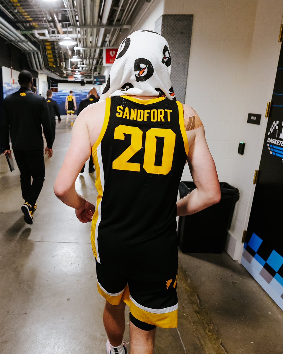 Gave it everything he had. 🖤

<a href="/payton_20_/">Payton Sandfort</a> x #Hawkeyes