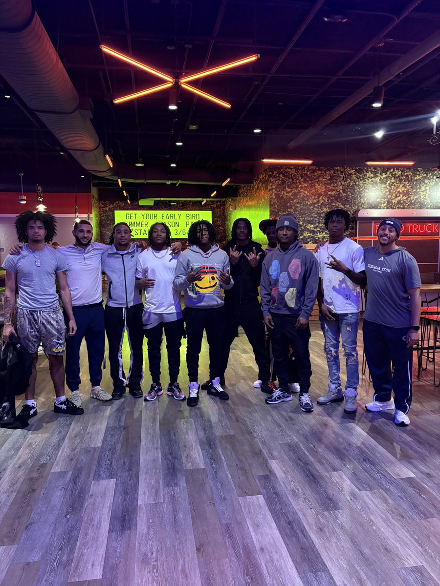 Bowling 🎳 with the guys tonight!