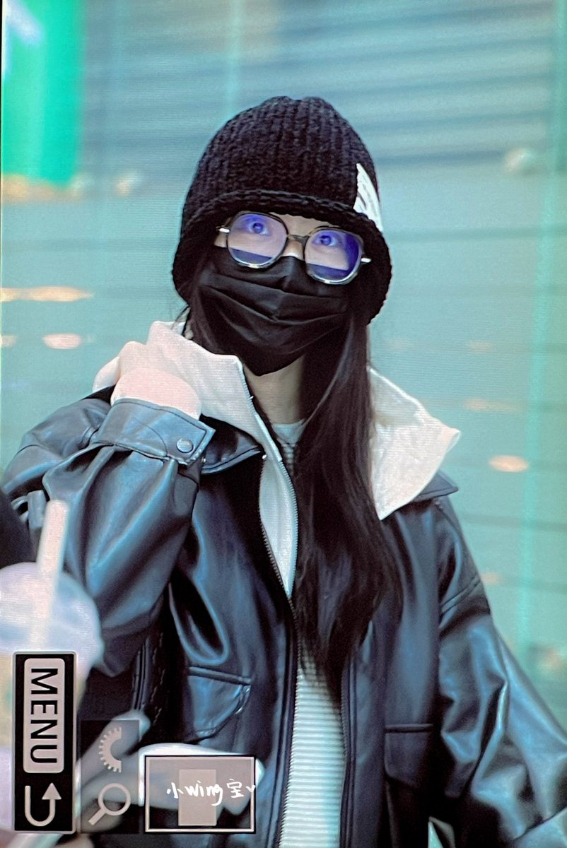 ting1ian_xw's tweet photo. 250314 ICN 출국 프리뷰

놓칠 뻔했어…..😮‍💨 
아무튼 해피 화이트데이🤍

#Kep1er #케플러 #XIAOTING #션샤오팅 #샤오팅 #심소정 #沈小婷 https://t.co/7lzK0vHKIh