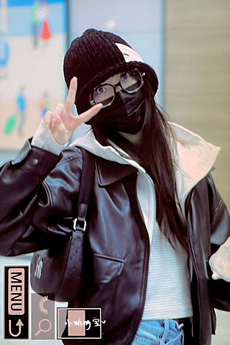 ting1ian_xw's tweet photo. 250314 ICN 출국 프리뷰

놓칠 뻔했어…..😮‍💨 
아무튼 해피 화이트데이🤍

#Kep1er #케플러 #XIAOTING #션샤오팅 #샤오팅 #심소정 #沈小婷 https://t.co/7lzK0vHKIh