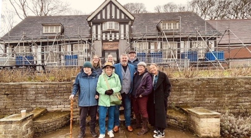 "A tremendous example of various parties coming together to make a difference" 

Councillor Richard Williams voices his support amid an appeal for £2.6 million to restore the Rose Garden Cafe in Graves Park, Sheffield. 

Read more here:
shef-live.co.uk/index.php/2025…

#Sheffield #News