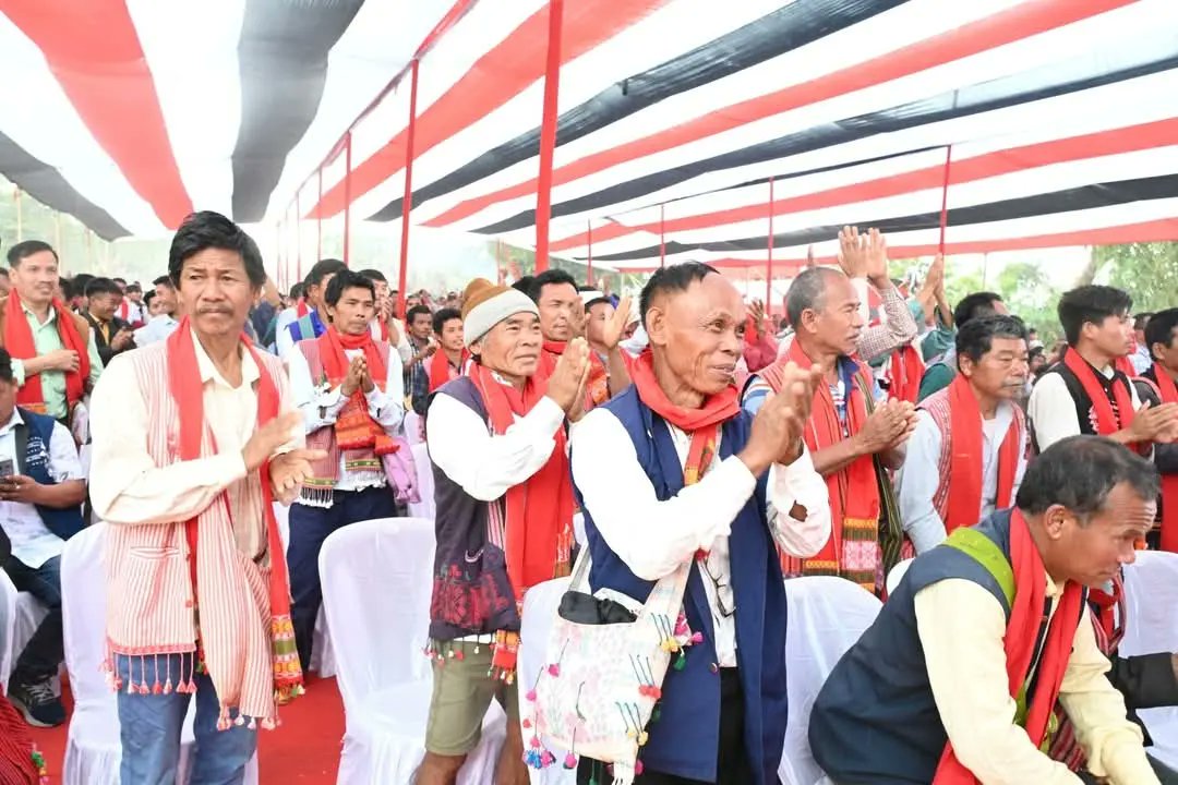 TuliramRonghang's tweet image. Our Government's initiative provided a vital platform for open discussions, ensuring that their voices shape our development plans. Glimpses from yesterday's open interaction program held under Amreng Constituency. #Basicneeds.
@himantabiswa Rina Terangpi @mygovassam…