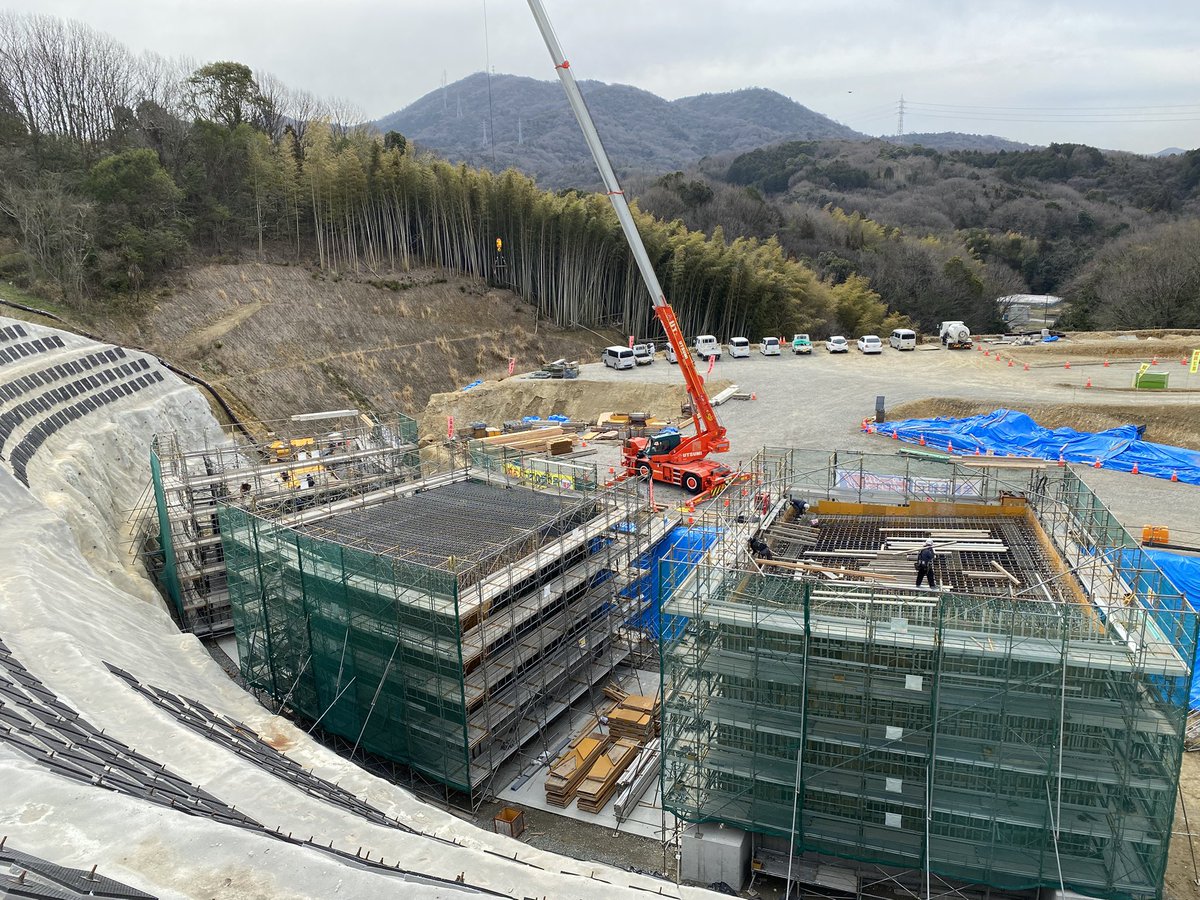 現在は型枠、鉄筋組立作業進行中です。
来週には生コンクリート打設予定です。

本日もご安全に🦺⛑️
