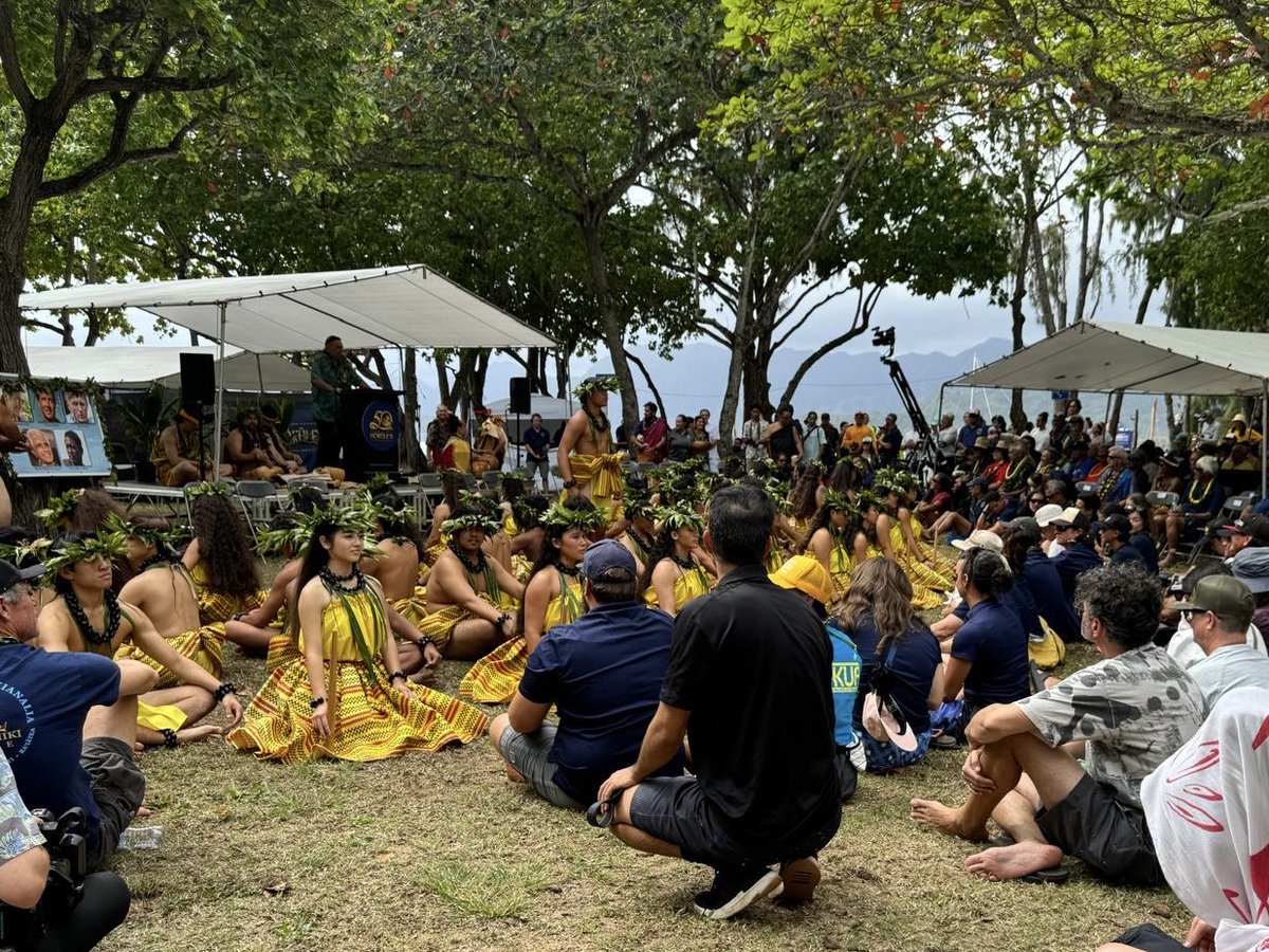 Happiness is being among kindred spirits celebrating the 50th birthday of Hōkūleʻa, the treasured Polynesian voyaging canoe that is a symbol of unity and caring for people and the ocean. Truly honored to be a witness. <a href="/hokuleacrew/">Hōkūle‘a</a>