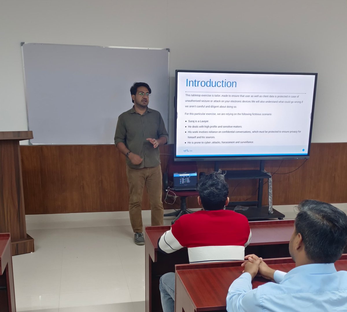 SFLCin's tweet image. SFLC.in conducted #DigitalSecurityTraining at T.S. Mishra University, #Lucknow on February 26th, 2025. 

Syed Mohammad Haroon, Volunteer Legal Counsel at  conducted an engaging and interactive training session where they introduced the…