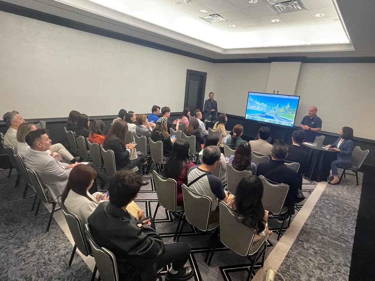 VyvoSocialFi's tweet image. ✨ Big ideas, bigger opportunities. 🚀 Connect, collaborate, and shape the future with Vyvo Influencers and visionaries. 🌏 Build global connections, create local impact, and drive innovation together! 

#Vyvo #FutureMakersCouncil #PrestigeClub2025 #MiamiGetaway