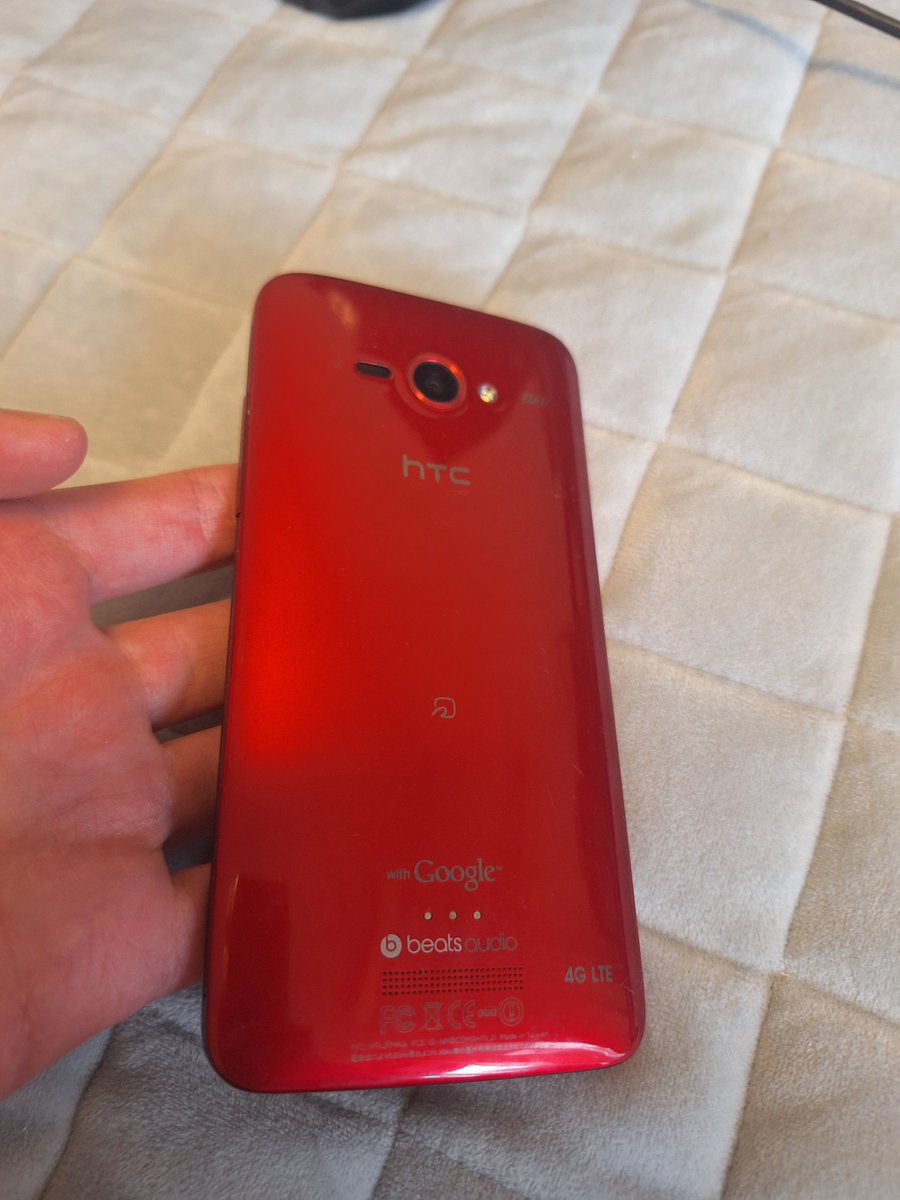 HTC J Butterfly