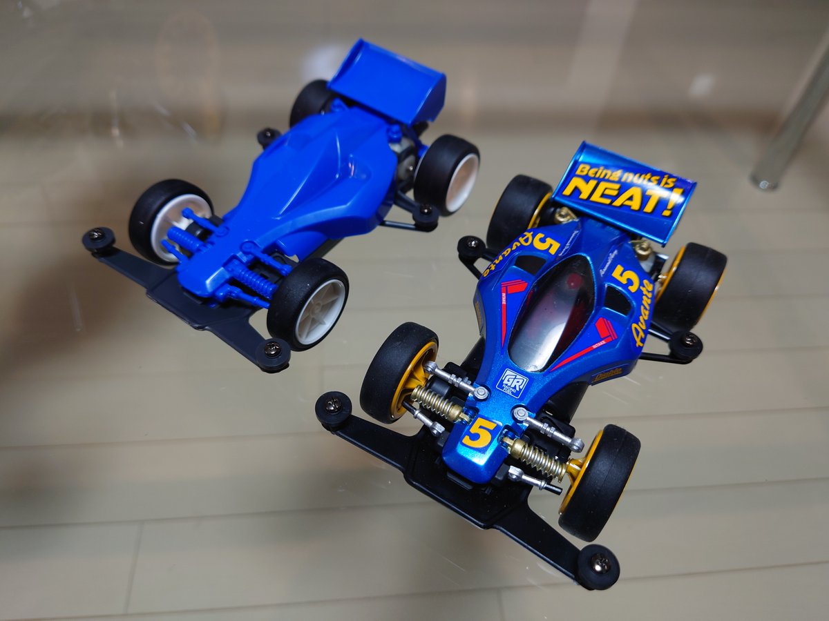 hardplus4's tweet image. ミニ4駆のAvanteを買ったのがきっかけで10年以上積んでいたラジコンのAvanteを作った。
ちゃんと塗装すると恰好いい！