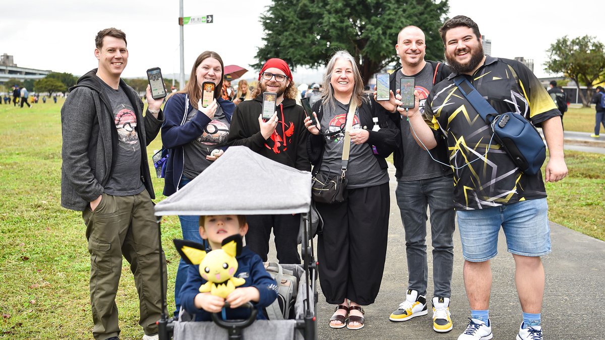 PokemonGoApp's tweet image. As day 1 of #PokemonGOTour: Unova – Global comes to an end, let’s look back at the worldwide adventures Trainers had throughout the day!

Now rest up, Trainers, and get ready for day 2! 🌄💤