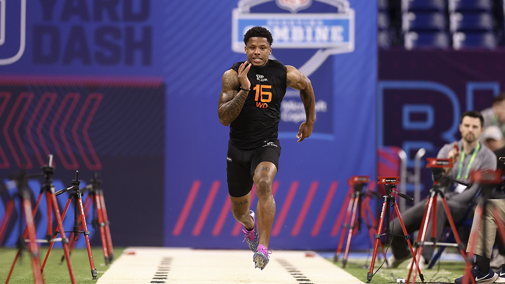 Around The NFL (@aroundthenfl) on Twitter photo NFL combine: What We Learned during Saturday's activities in Indianapolis (via <a href="/Eric_Edholm/">Eric Edholm</a> + <a href="/TheDan_Parr/">Dan Parr</a> + <a href="/TheNickShook/">Nick Shook</a>)
nfl.com/news/2025-nfl-… NFL combine: What We Learned during Saturday's activities in Indianapolis (via <a href="/Eric_Edholm/">Eric Edholm</a> + <a href="/TheDan_Parr/">Dan Parr</a> + <a href="/TheNickShook/">Nick Shook</a>)
nfl.com/news/2025-nfl-…