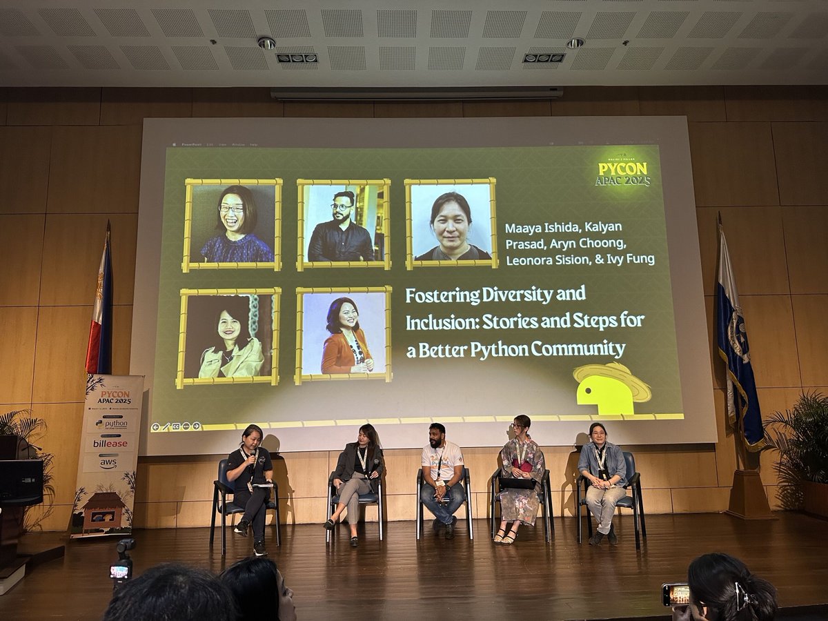 cheukting_ho's tweet image. Lovely panel about #Diversity and #Inclusion at #PyConAPAC #PyConPH