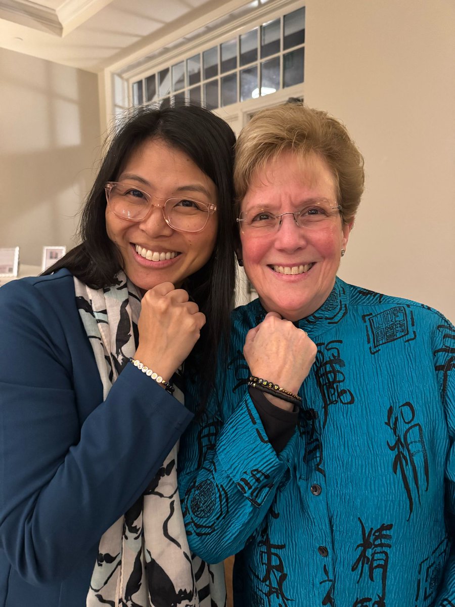 It’s a wrap for ASPirE ‘25! In medicine we continually see new challenges, face deadly obstacles, and wake up the next day to do it again. Sometimes in light. Sometimes dark. We give each other strength. Keep going fam. Keep going dear patients. Medicine perseveres. Love, ASPirE