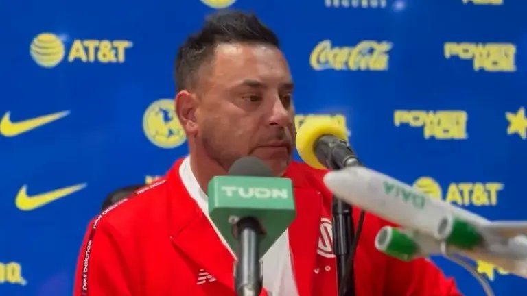 Chivas Meets Refereeing Commission Over VAR Error in Clausura 2025 ...