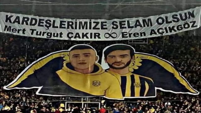 Ayıramaz Ölüm bile Eren ve Mert Kalbimizde...

Unutmadık,Unutmayacağız!

#Ankaragücü | #Sağkapalı