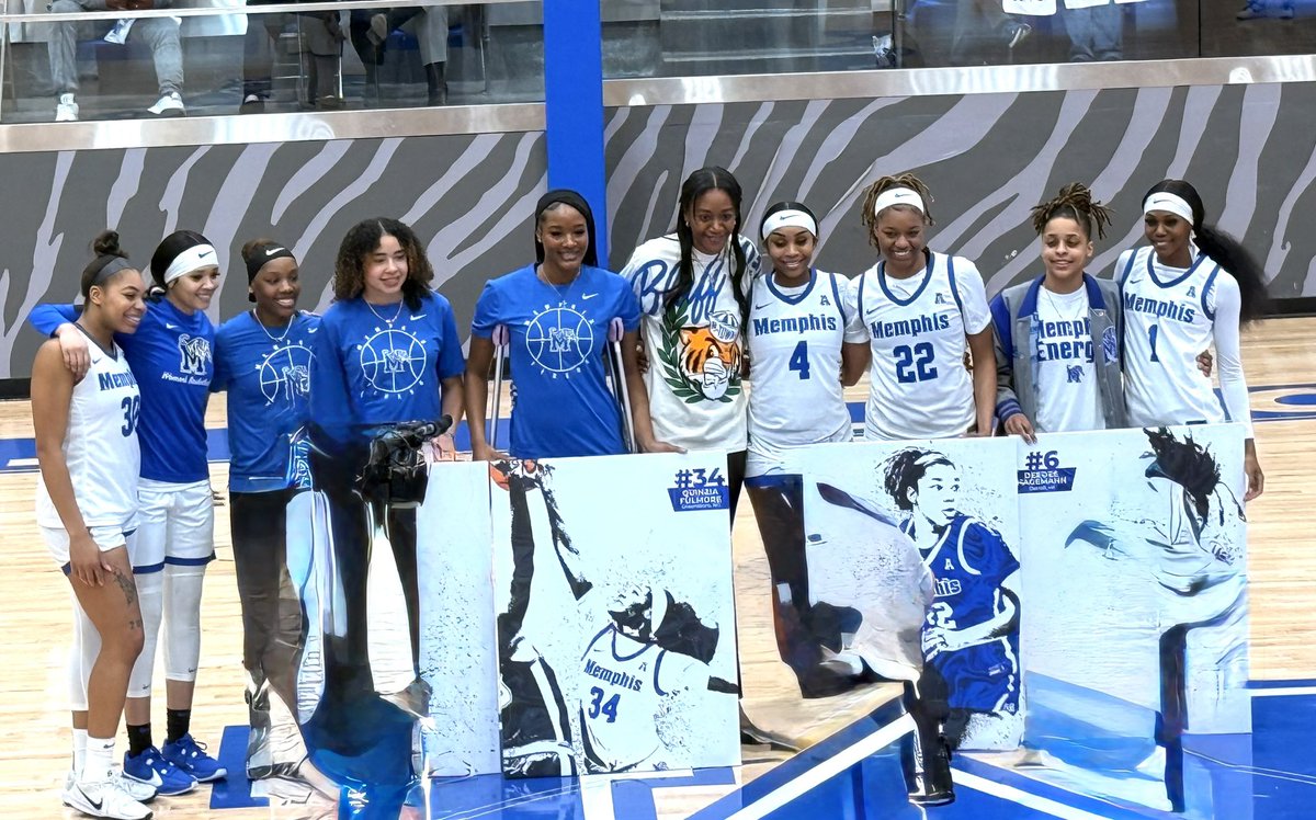 SimiTheresa's tweet photo. @MemphisWBB 
Thanks for a great weekend •
Alumni Day • Senior Day •
Tamika Whitmore #44 Jersey Retirement - GTG 💙🩶 GTG “Once a Tiger, Always a Tiger” https://t.co/iaNiVD3zDf