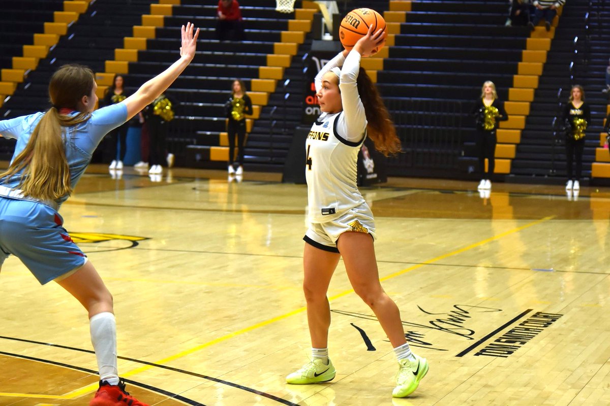 Missouri Western Athletics (@mwsugriffons) on Twitter photo ๐ RECAP: The hay is in the barn ๐ฉโ๐พ
<a href="/GriffonWBB/">Griffon WBB ๐</a> ends the regular season Saturday with a 91-38 win over Newman on Senior Day.
The Griffs now have their sights set on the MIAA tournament in Kansas City.
๐ฐ - bit.ly/4knDwXe
#BlackIsGold ๐| #EliteMindset ๐ฆ
๐ฆ ๐ RECAP: The hay is in the barn ๐ฉโ๐พ
<a href="/GriffonWBB/">Griffon WBB ๐</a> ends the regular season Saturday with a 91-38 win over Newman on Senior Day.
The Griffs now have their sights set on the MIAA tournament in Kansas City.
๐ฐ - bit.ly/4knDwXe
#BlackIsGold ๐| #EliteMindset ๐ฆ
๐ฆ