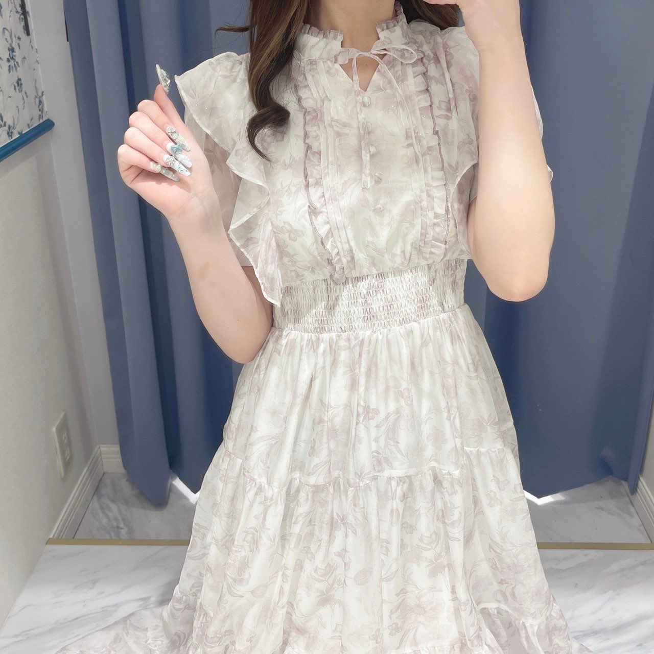 evelyn ラメフリルロングOP オフホワイト evelyn ラメフリルロングOP