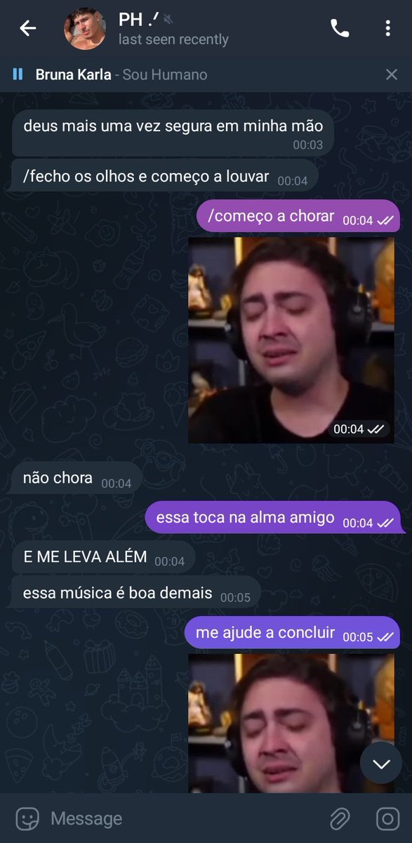 tenha um amigo q ouve louvor junto contigo