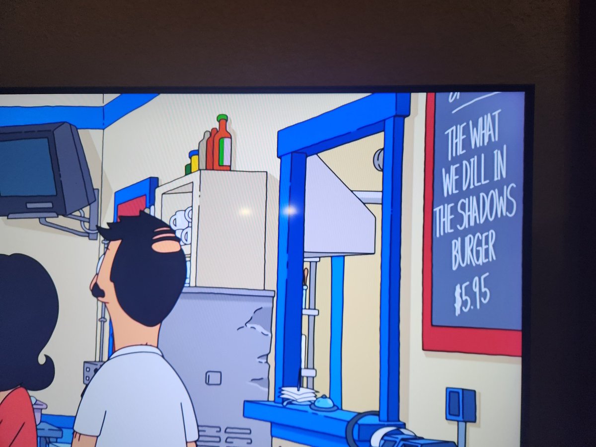 My comfort show worlds are colliding!!! <a href="/AJemaineClement/">Jemaine Clement</a>