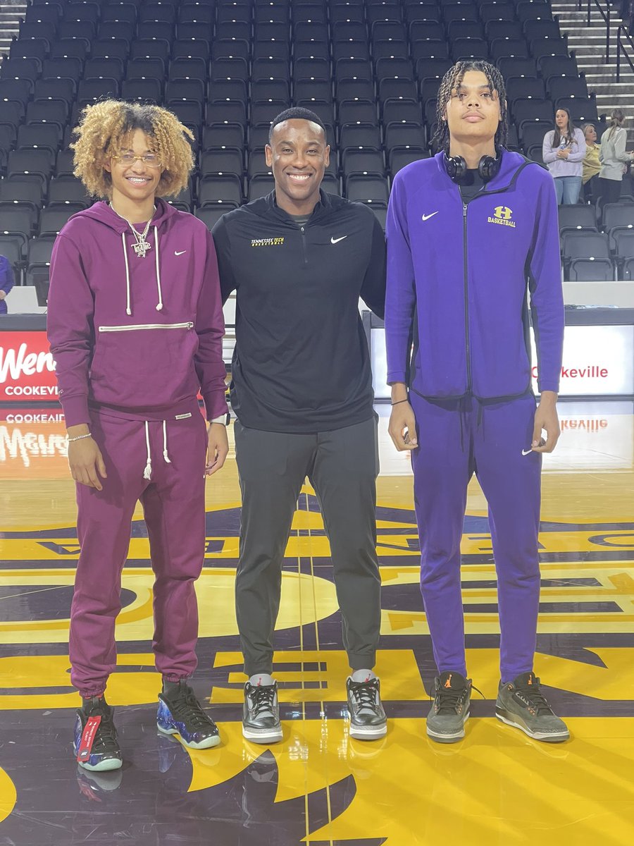 (Coach John) tweet media