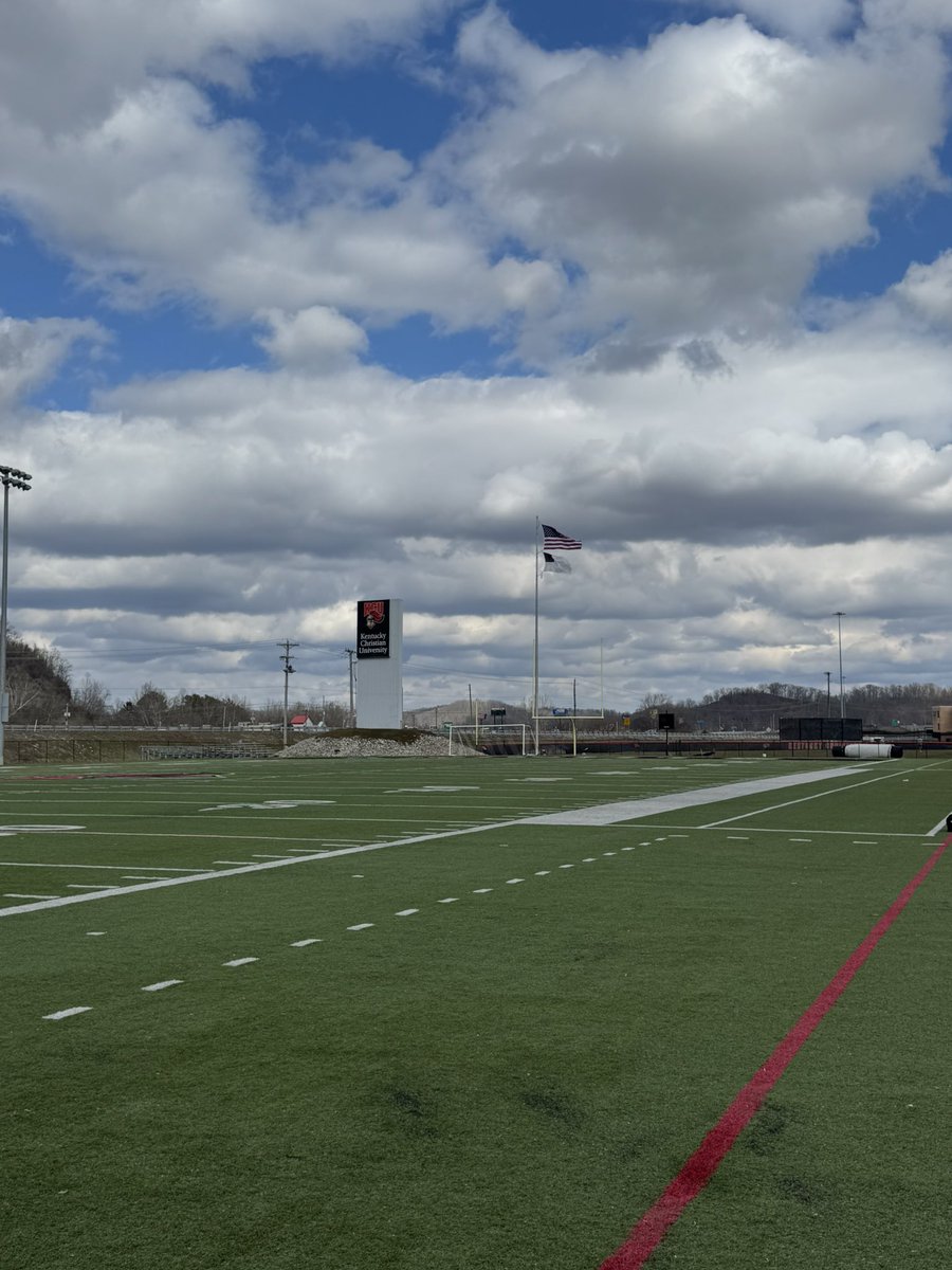 Had a great visit at Kentucky Christian🔴⚫️! <a href="/JobySully/">Joby Sullivan</a> <a href="/LargoFootball/">Largo Football</a> <a href="/PhillipsQBA/">Phillips QB Academy</a> <a href="/QBHouse55/">Coach Bj Hall</a>