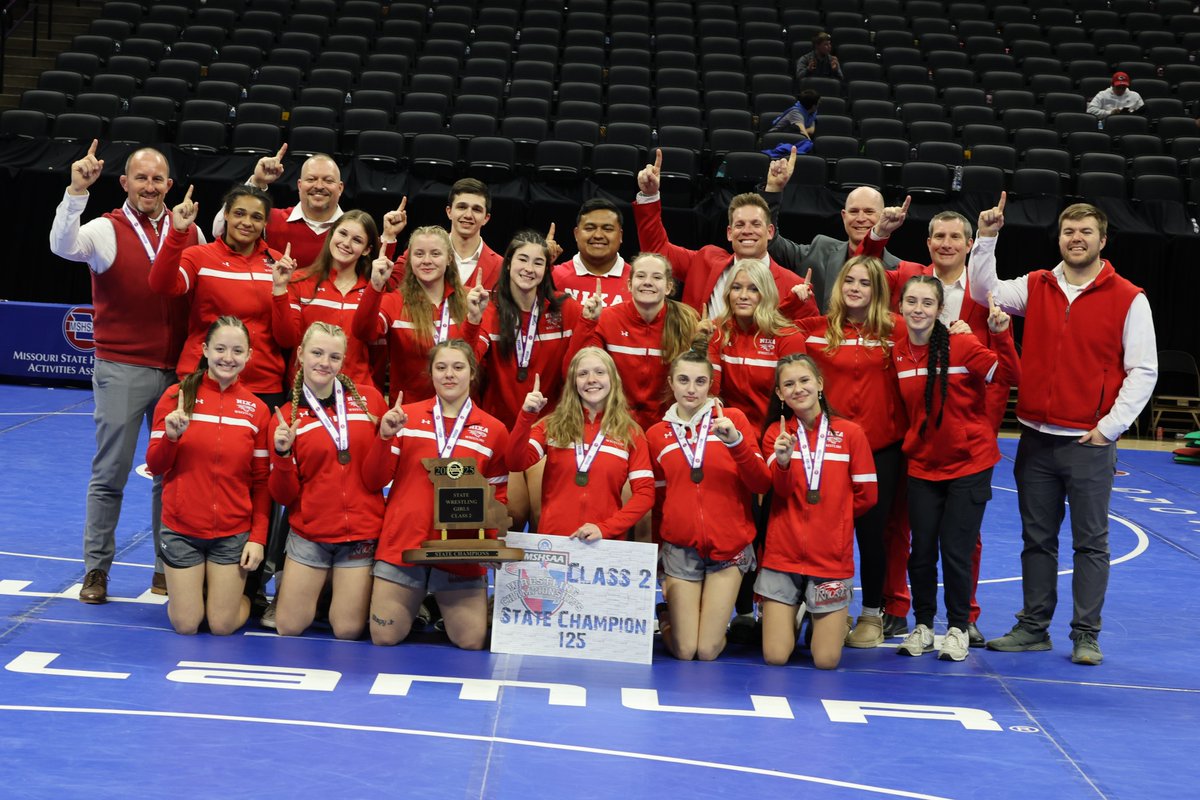 nixaathletics's tweet image. 🏆 @NixaWrestling YOUR @MSHSAAOrg 2025 CLASS 2 GIRLS WRESTLING STATE CHAMPIONS! 🏆