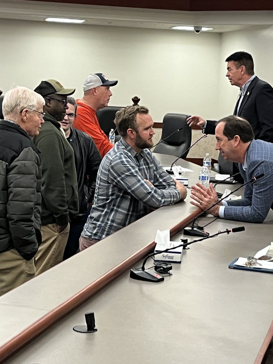 Today’s Bills &amp; Bagels for our House District 63 and all of South Utah County was wonderful as 100+ people came together at 7:30 am to talk about legislative issues. Thank you to everyone for your involvement.