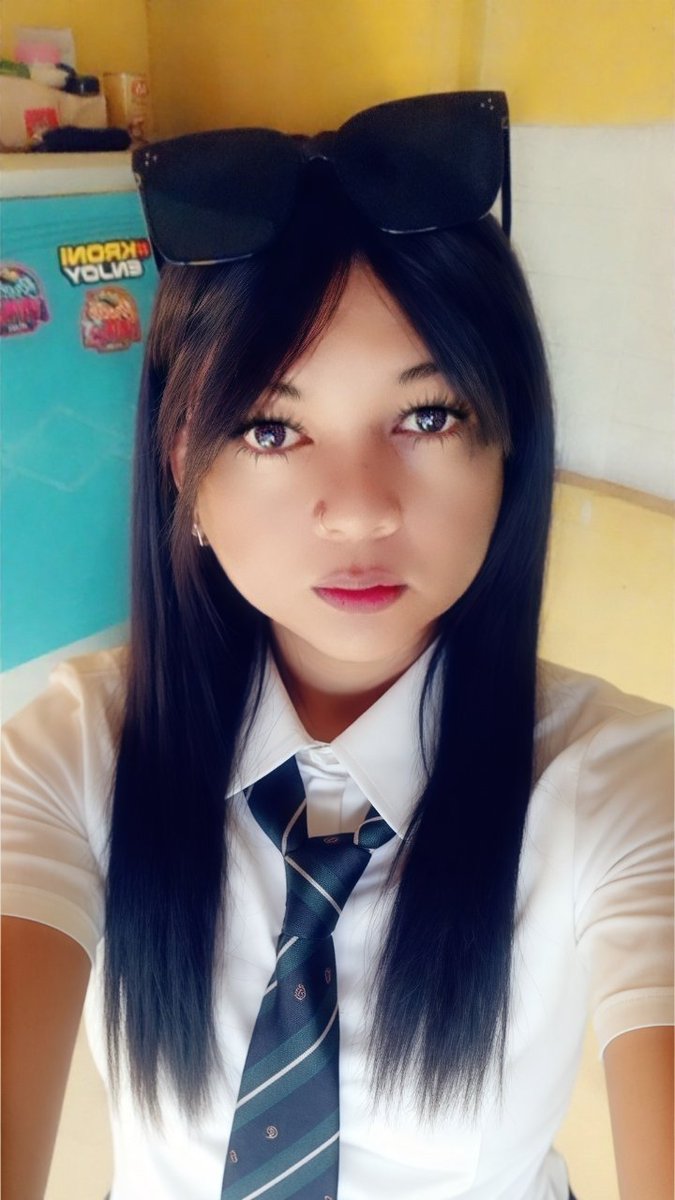 heyhacket's tweet photo. Wag mong landiin kung di mo kayang mahalin 🤣🤪 https://t.co/tdr09oKE2z