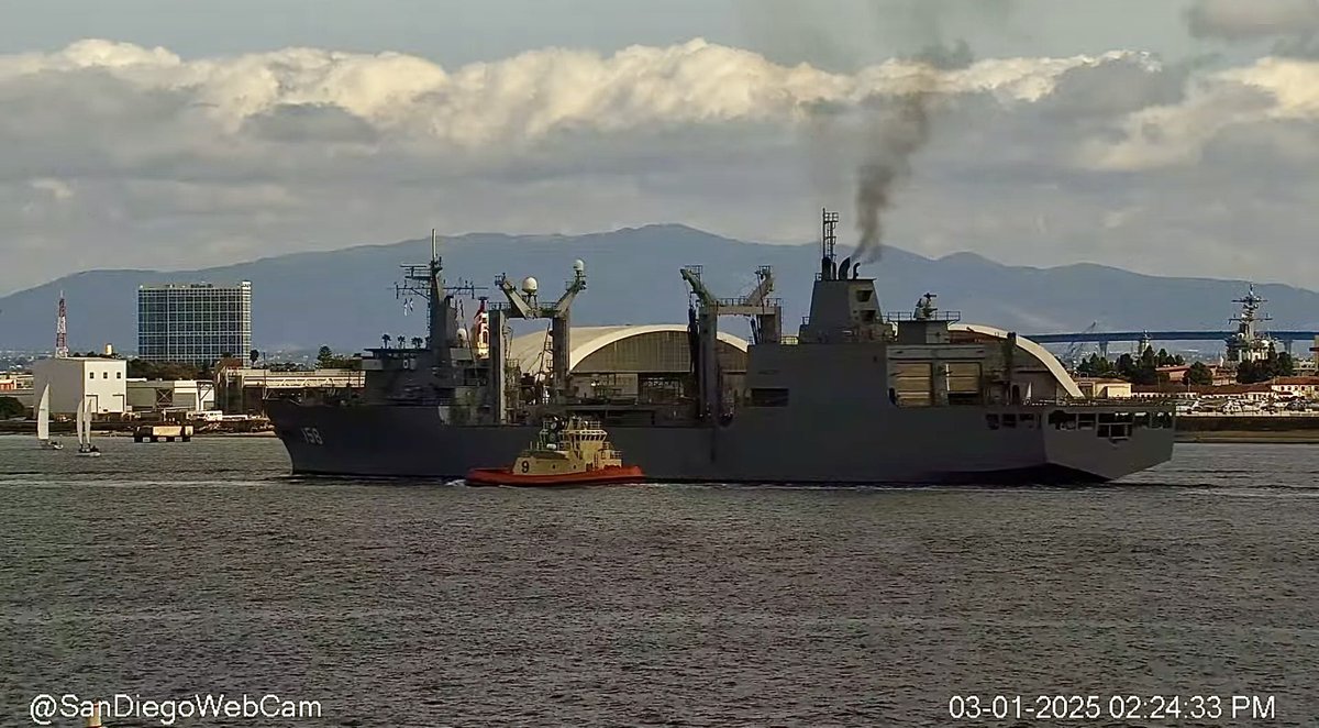 WarshipCam's tweet photo. Peruvian Navy Amsterdam-class replenishment ship BAP Tacna (ARL-158) coming into Alpha Pier in San Diego - March 1, 2025 #baptacna #arl158

SRC: YT- SanDiegoWebCam https://t.co/2KSrwWfzAA