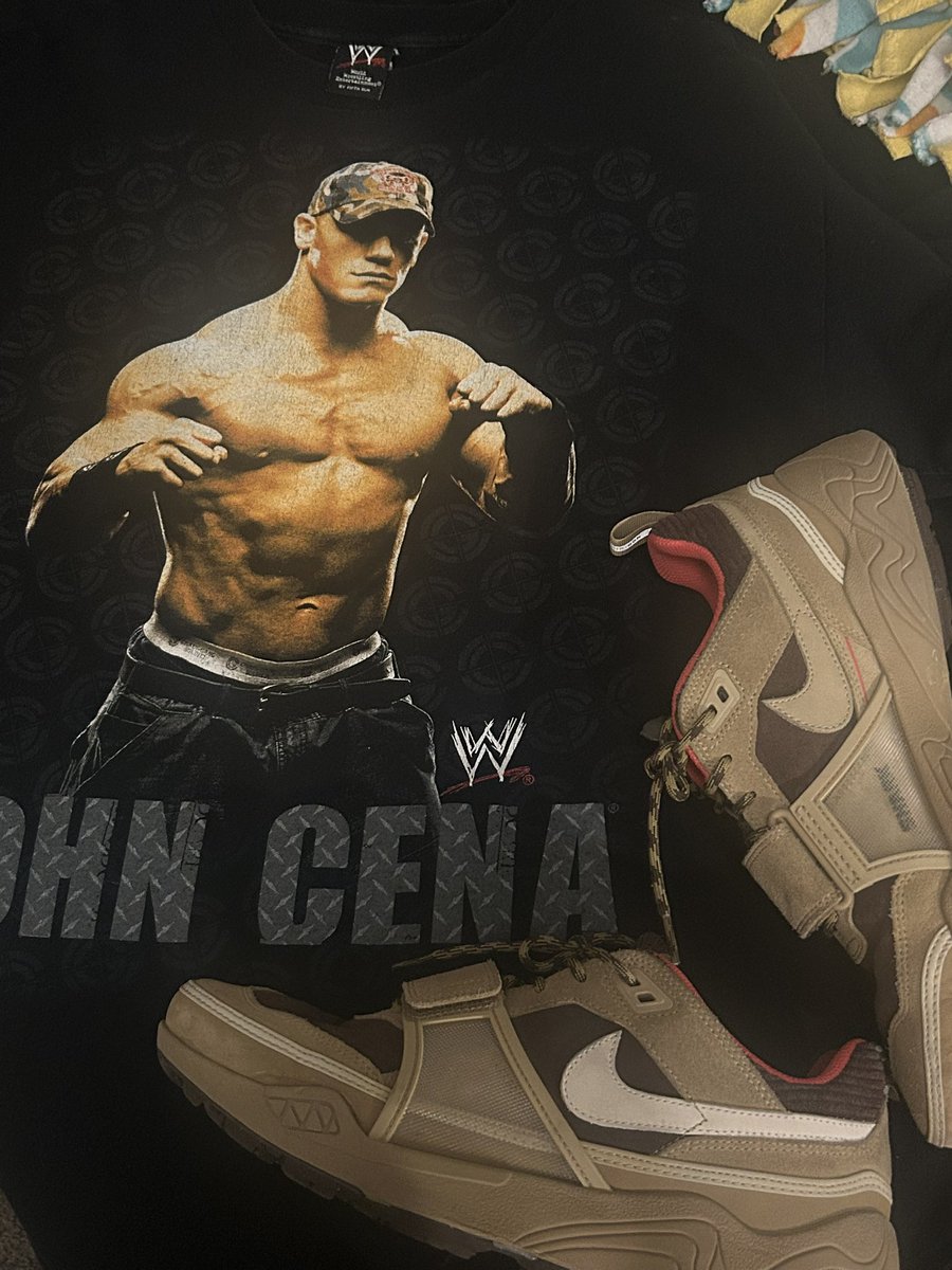 HEELS HAVE EYES

#EliminationChamber #WWEChamber #wwe #TravisScott  <a href="/TheRock/">Dwayne Johnson</a> <a href="/trvisXX/">TRAVIS SCOTT</a> <a href="/JohnCena/">John Cena</a>