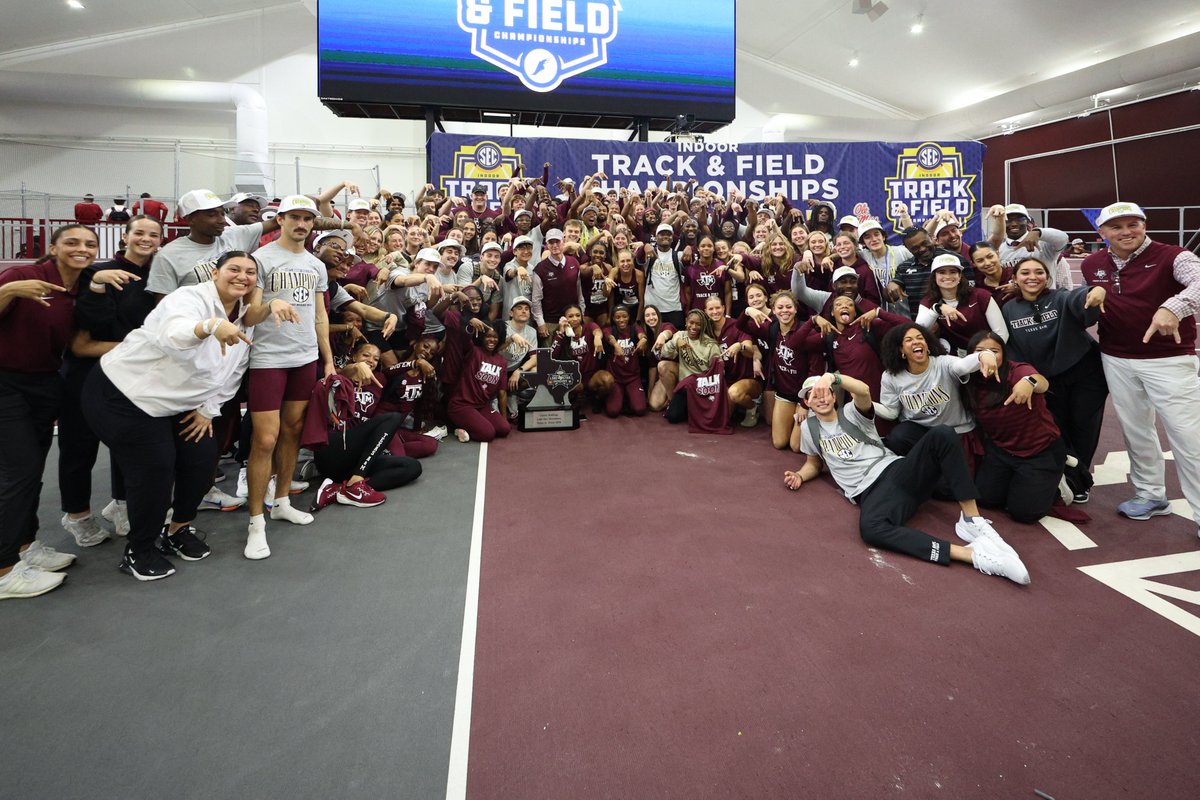 Hey <a href="/12thMan/">Texas A&M Athletics</a> we think you'll like this trophy too 😉👍

The Aggies won the Lone Star Showdown trophy on both the men's &amp; women's sides at indoor SEC's ‼️

#GigEm // #AggieTF // <a href="/TheCottonWatch/">The Cotton Watch</a>