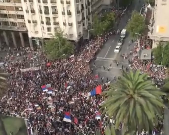 El@Frente_Amplio del #Uruguay, con 50 años de lucha, construyendo y defendiendo la unidad nos muestra una gran victoria, esperanzadora para #NuestraAmerica. #40añosDeDemocracuayLibertad #MarzoMesDeLaMujer