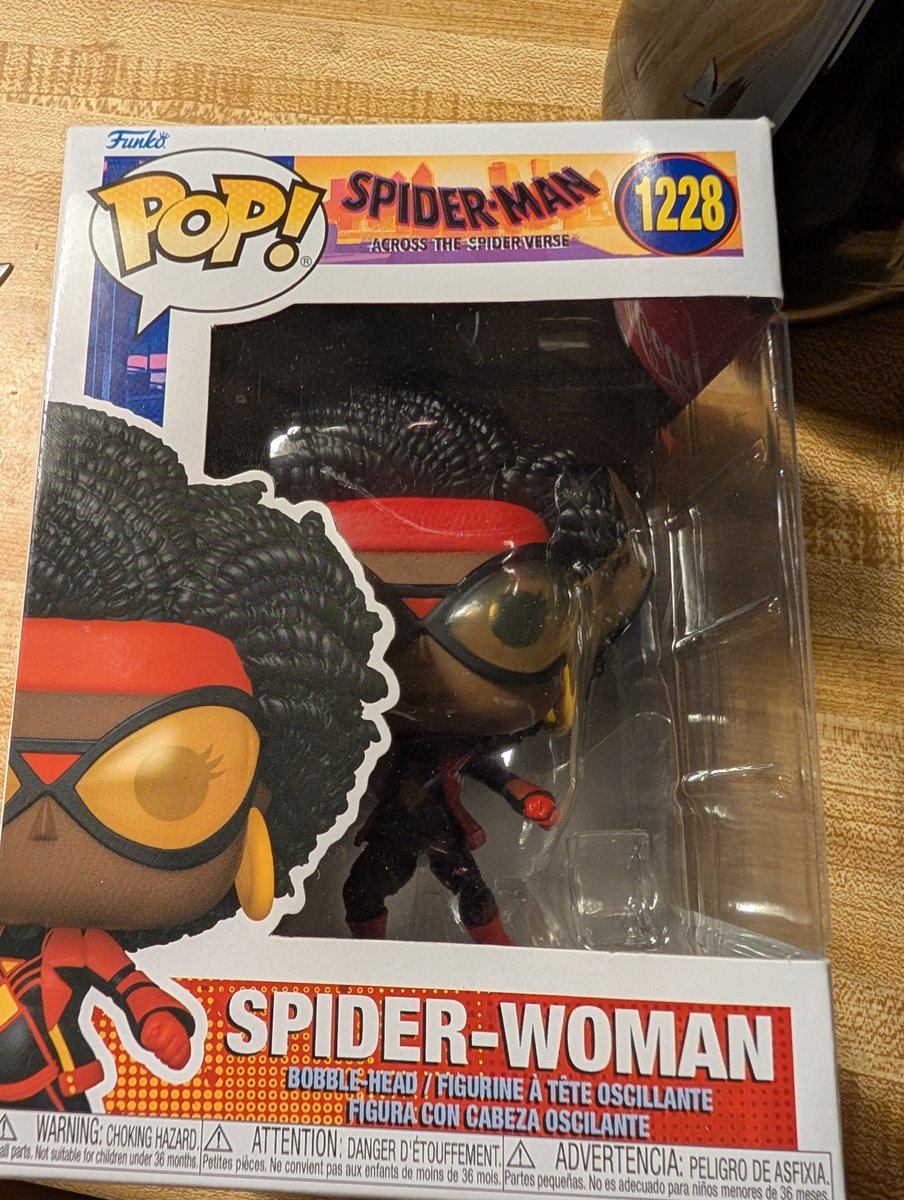 dethkomic's tweet photo. Jess Funko was at 7-11 and I brought her home :3 #spiderman #marvelposting https://t.co/9EMKv3Mjeh